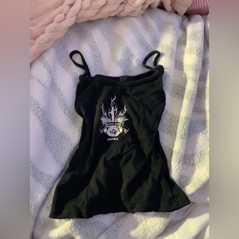 Black (rotten youth nashville) brandy melville tank top